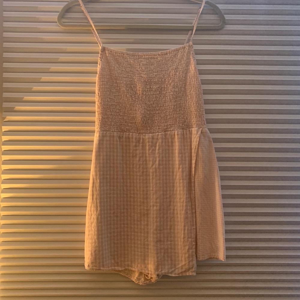 Urban Outfitters - Pink plaid romper